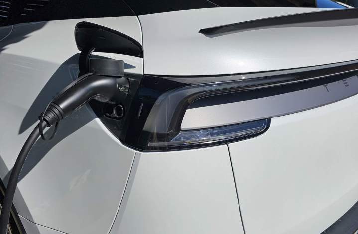 Installation bornes de recharge à Nantes