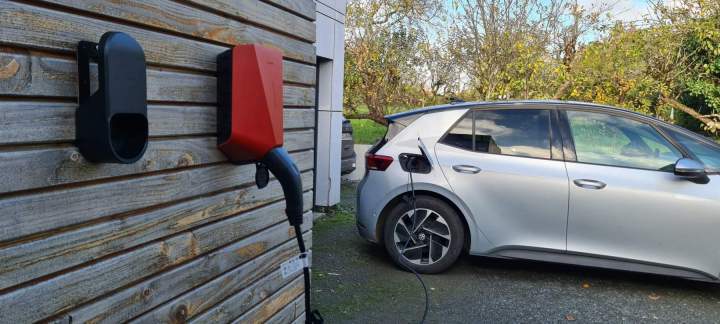 Borne de recharge à domicile Nantes